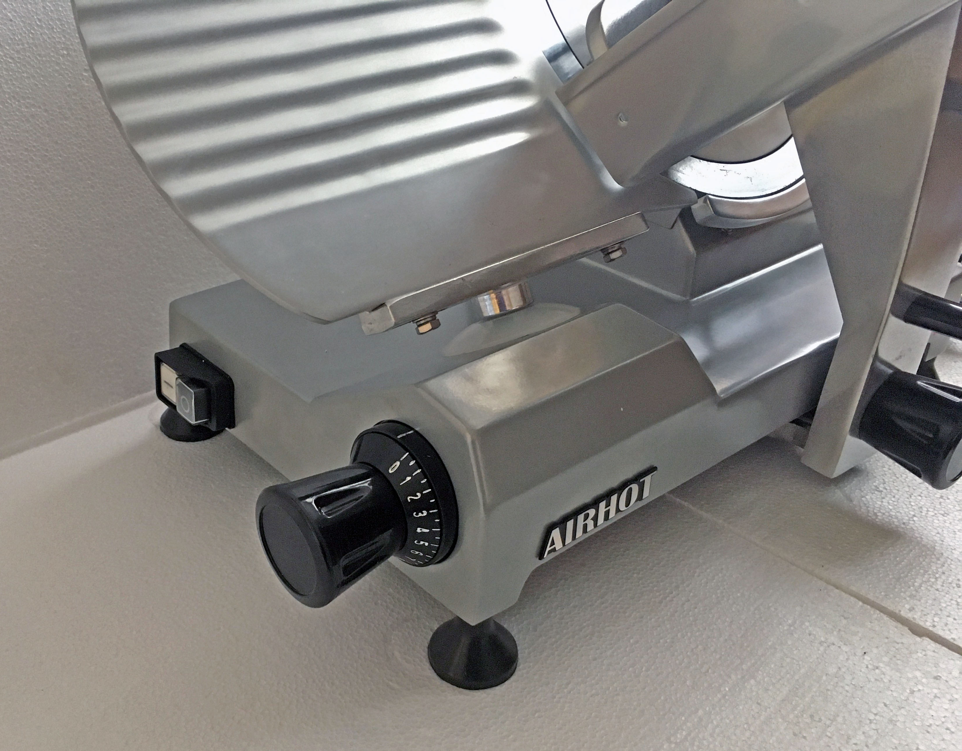 Слайсер AIRHOT SL-250